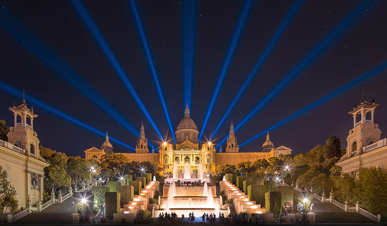 magic fountains barcelona attractions