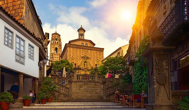 poble espanyol activities to do in barcelona