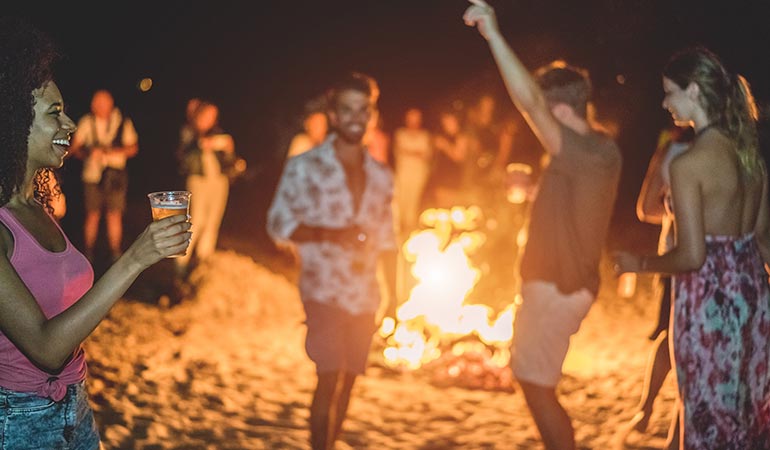 barcelona sant joan bonfire night