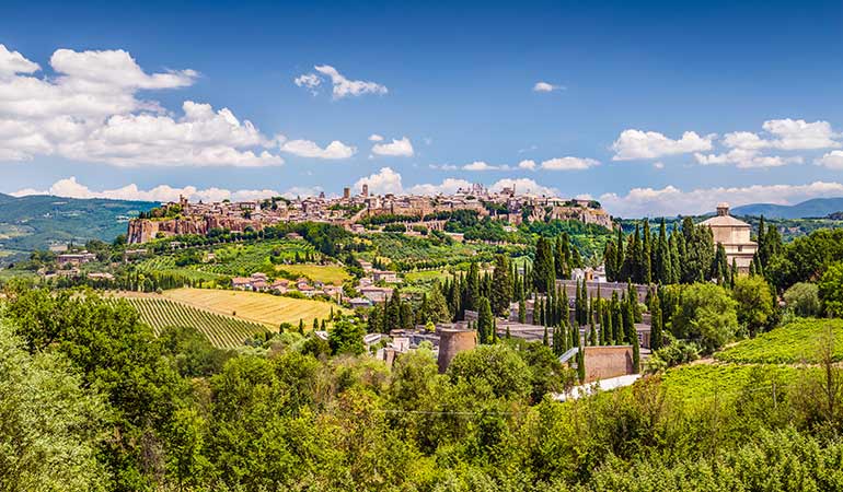 day trips from rome to orvieto by train