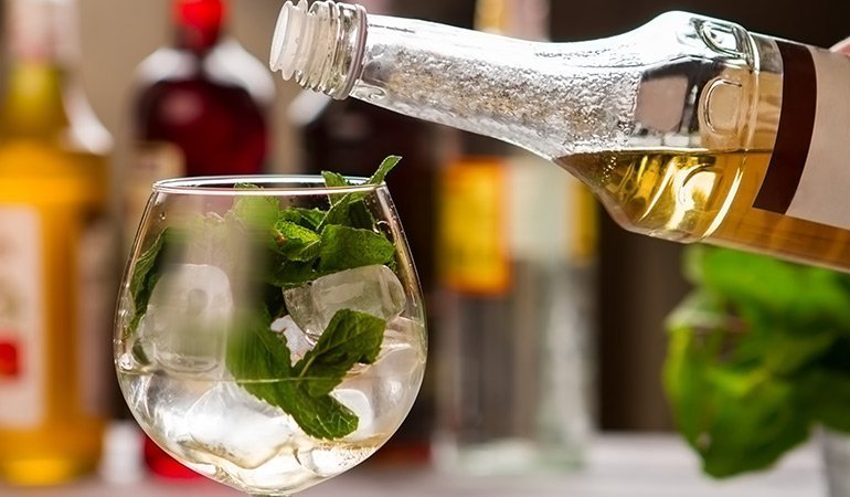 italian aperatif cocktails