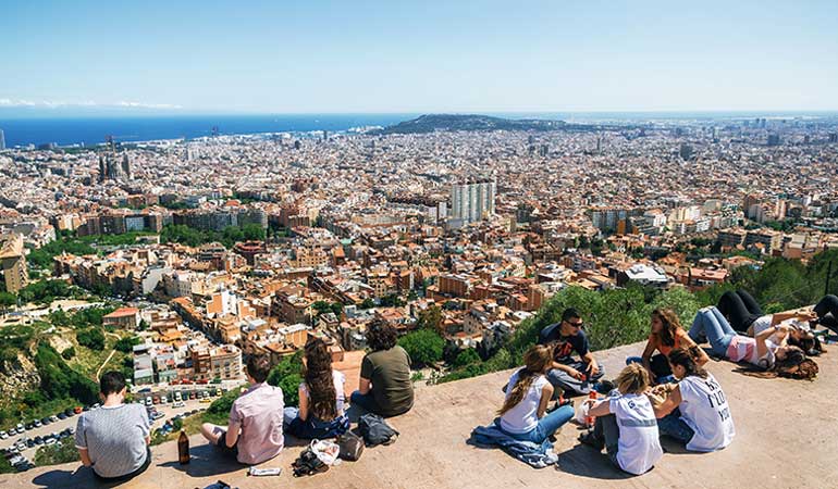 barcelona travel guide bunkers