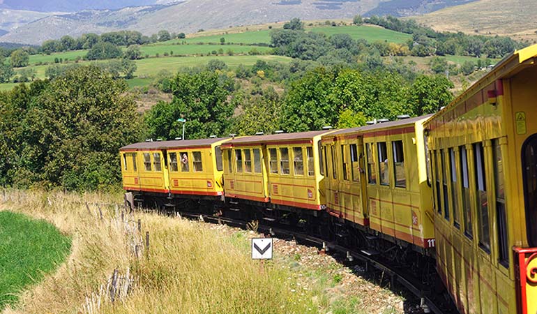 latour-de-carol-train-route 