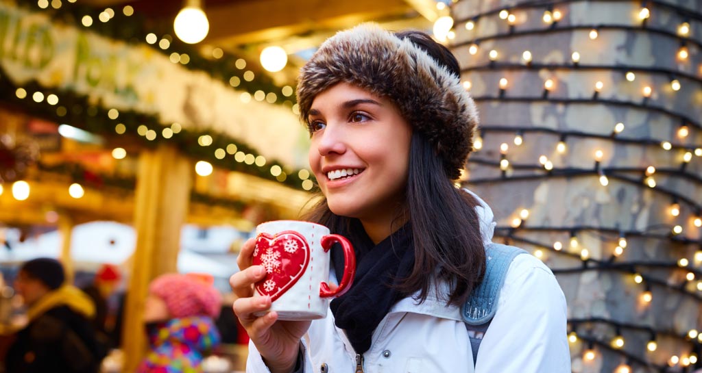 christmas-abroad-alone