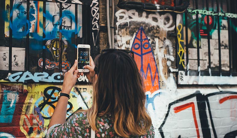 unusual activities in London street art