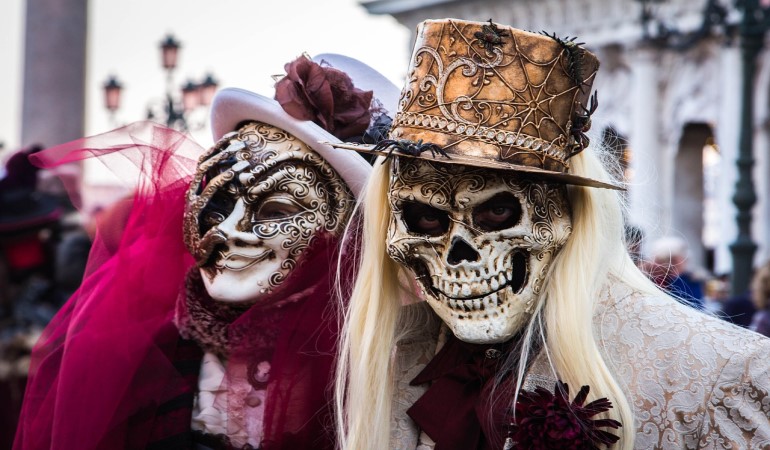 venice carnival masquerade balls