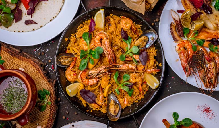 paella cooking class