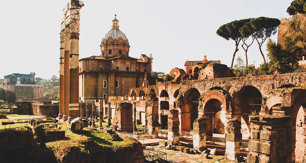 roman forum all you need to know