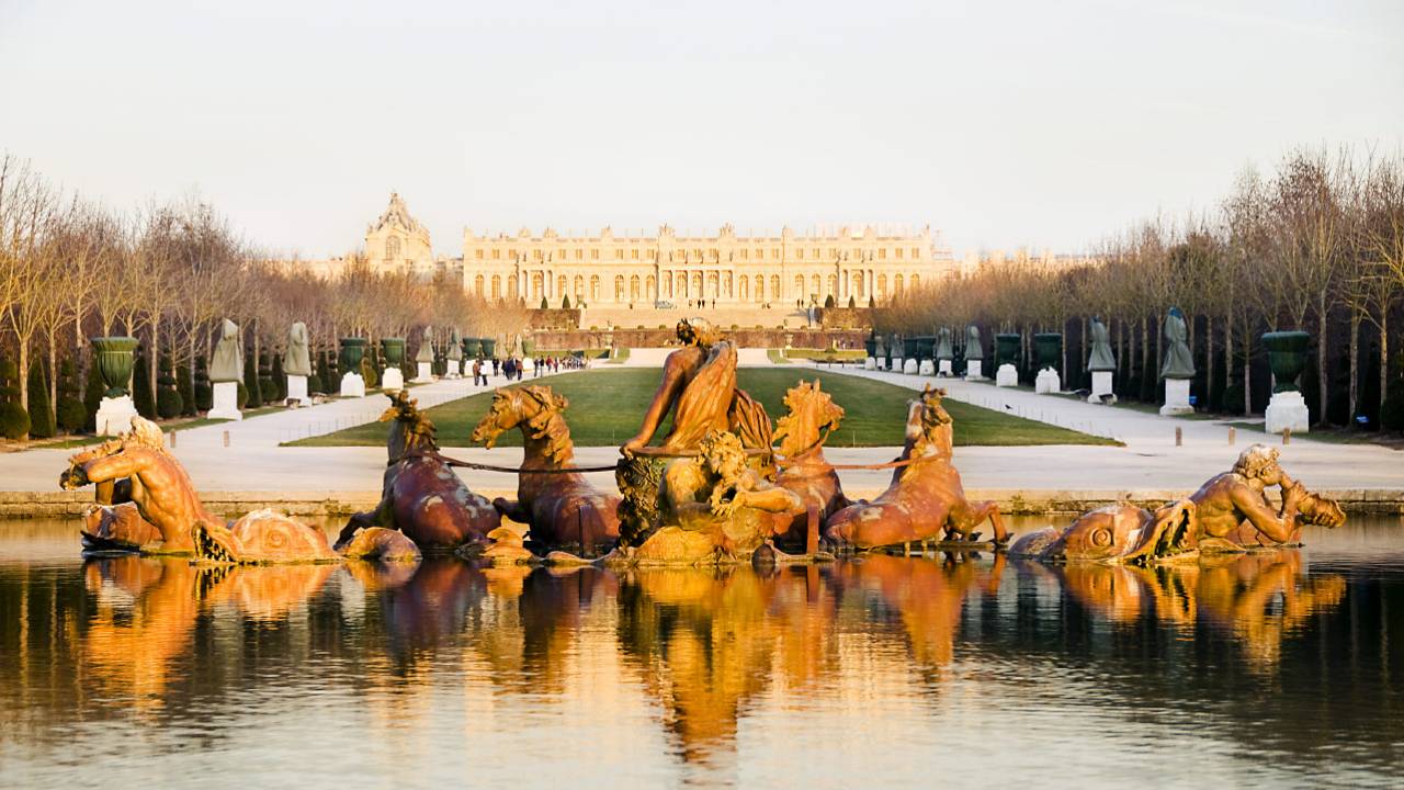 Versailles fountain 