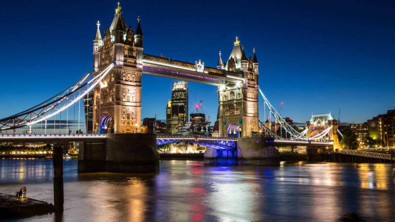 Night Tour London Bridge Thames