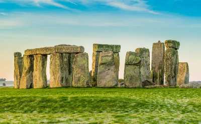 Extended Visit to Stonehenge 
