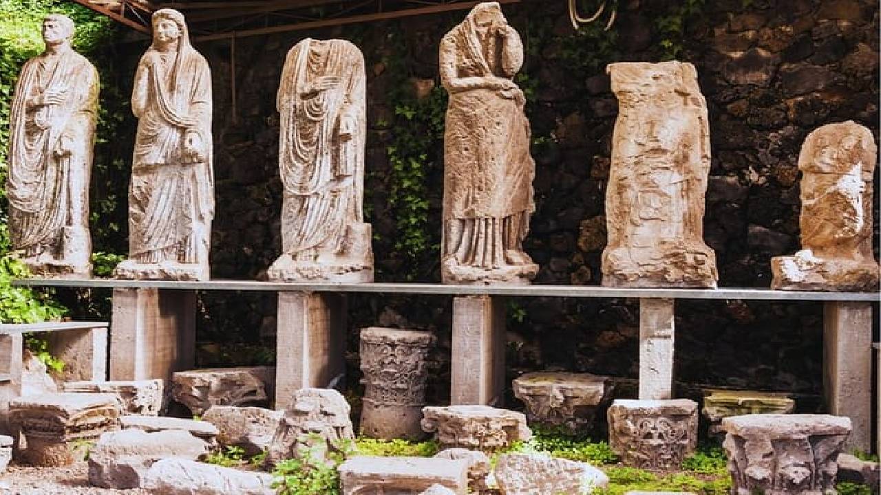 Pompeii Archaeological Sites Fast Track Entry with Audio Guide