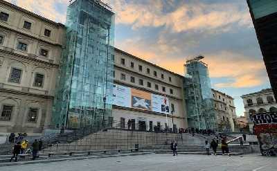 Reina Sofia Museum: Self-Guided Audio Tour & Entry Ticket