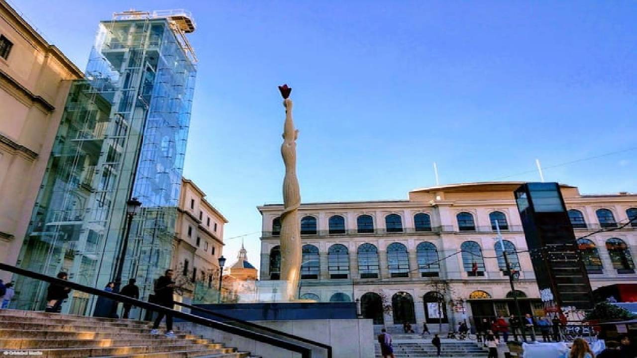 Reina Sofia Museum: Self-Guided Audio Tour & Entry Ticket