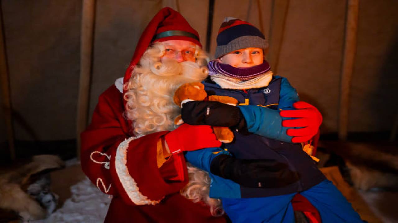 Rovaniemi: Santa Claus & Northern Lights Experience - The Original & World’s First