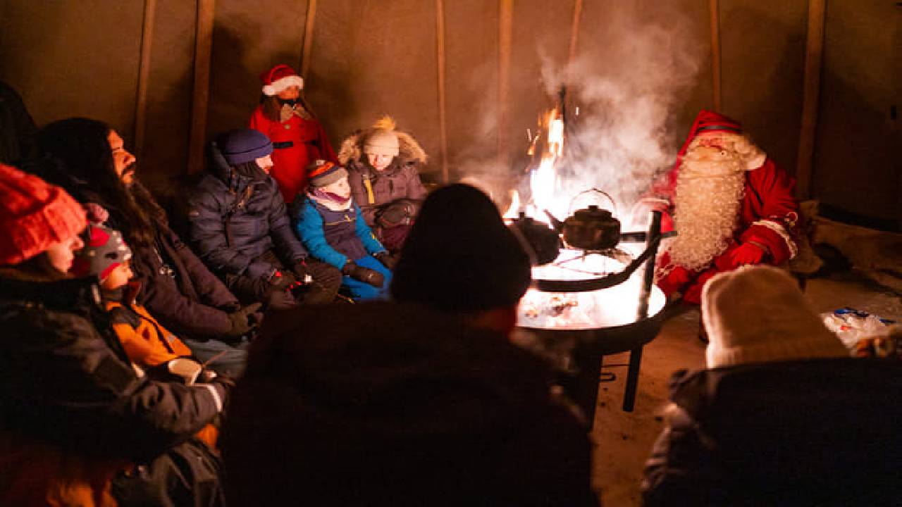 Rovaniemi: Santa Claus & Northern Lights Experience - The Original & World’s First