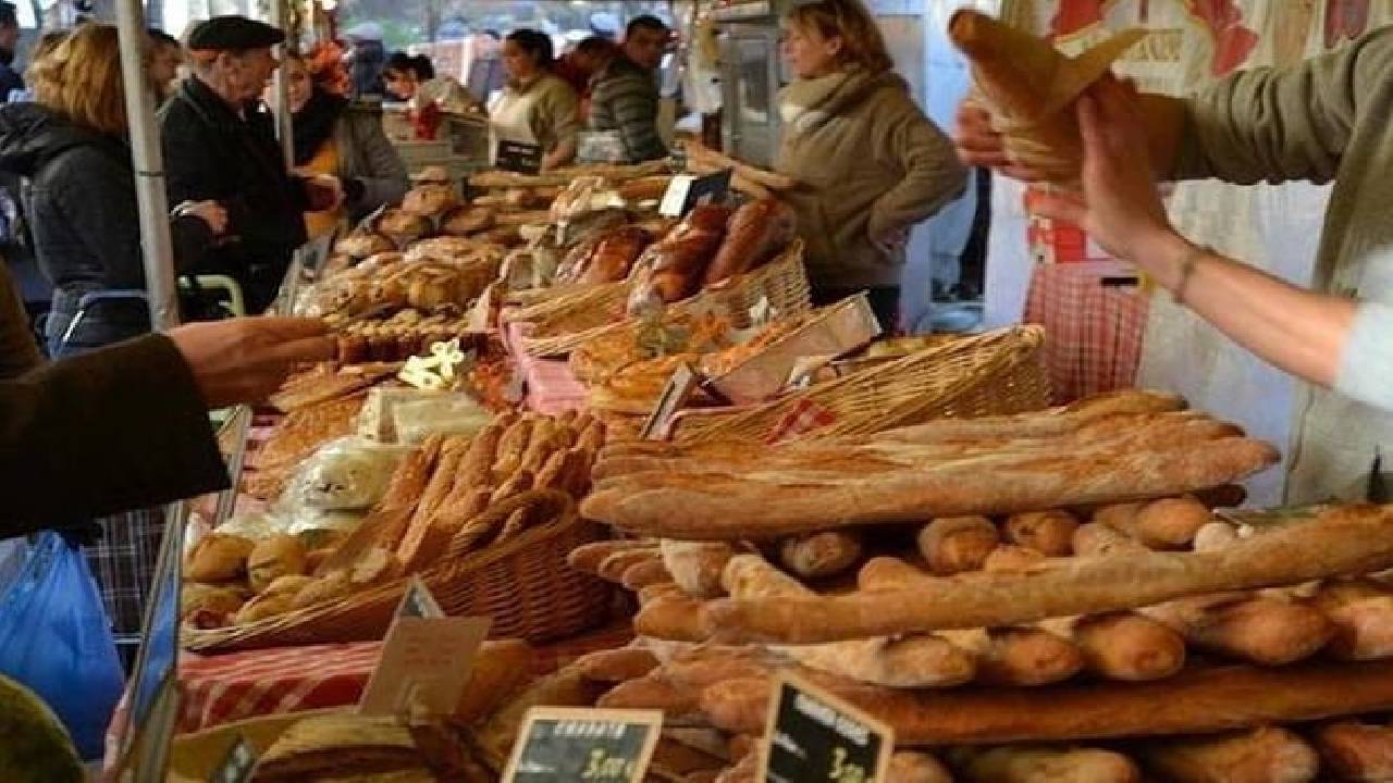 Bastille & Paris Best Market Food Tour!