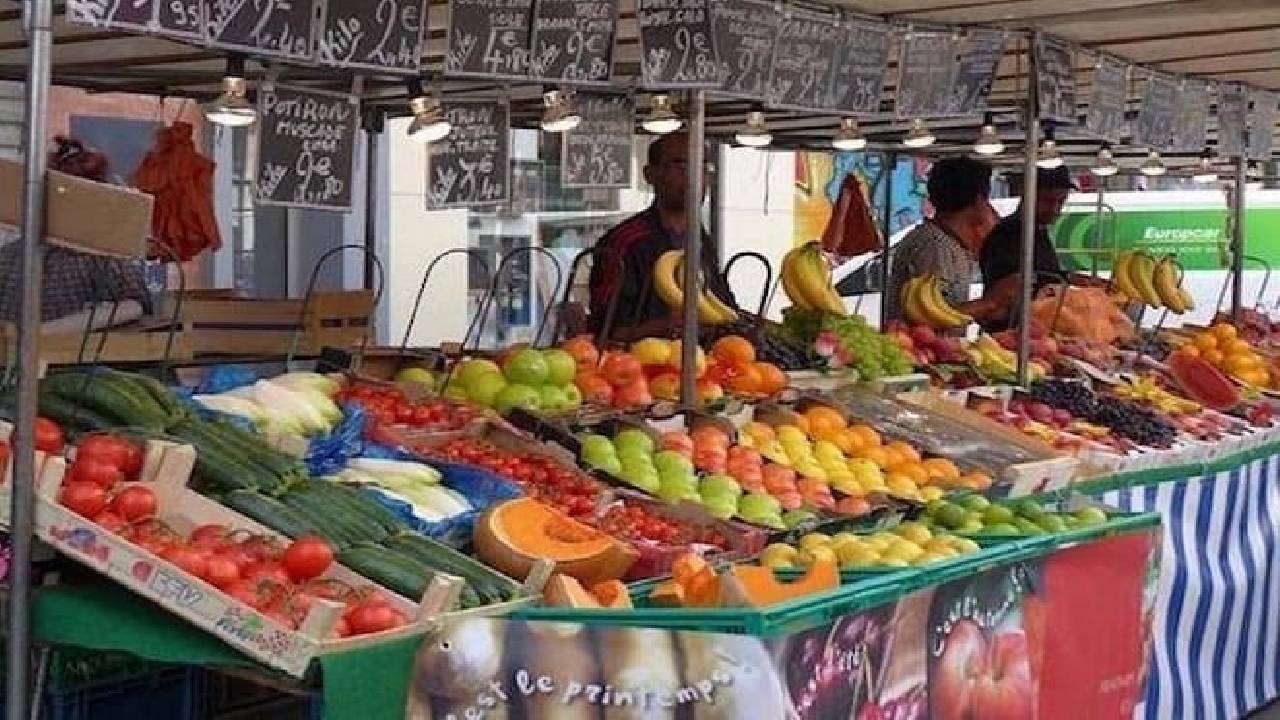 Bastille & Paris Best Market Food Tour!