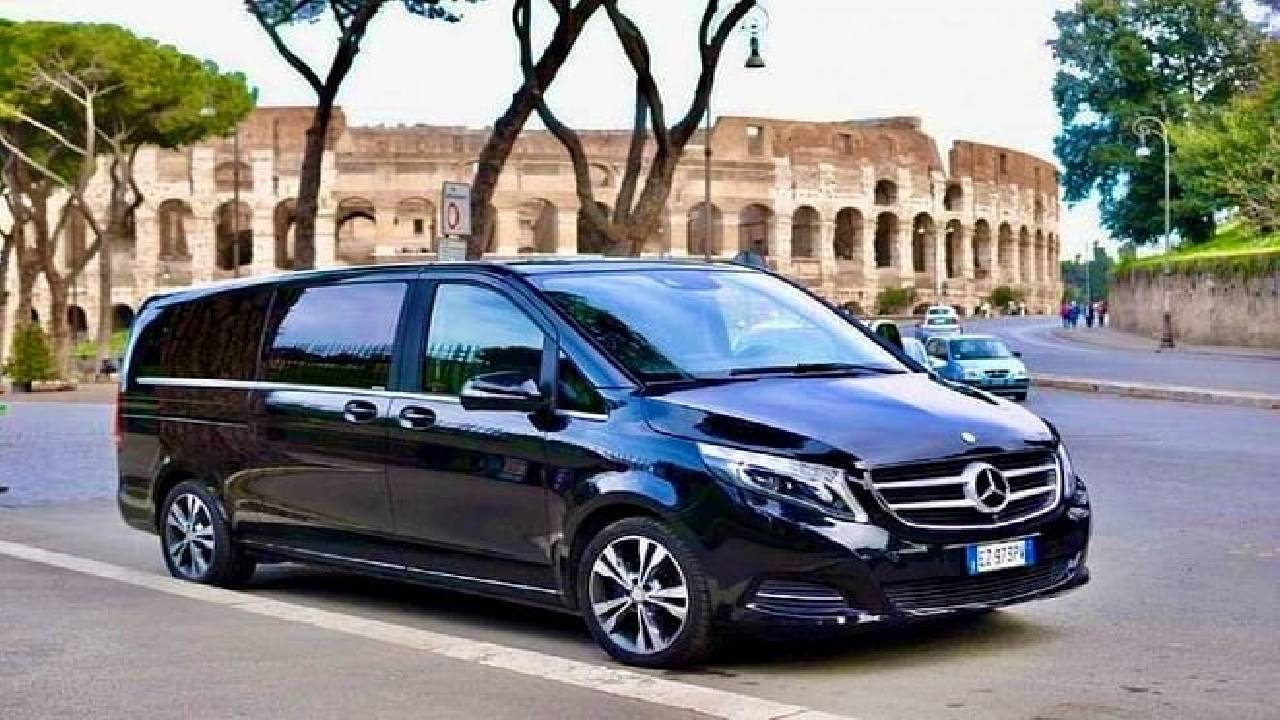 Best of Rome: Exclusive Chauffeured Sightseeing Tour