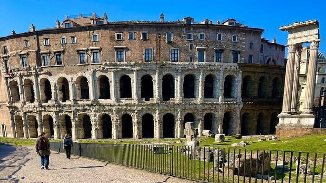 Rome Private Sightseeing and Catacombs Underground Guided Tour with Transfer