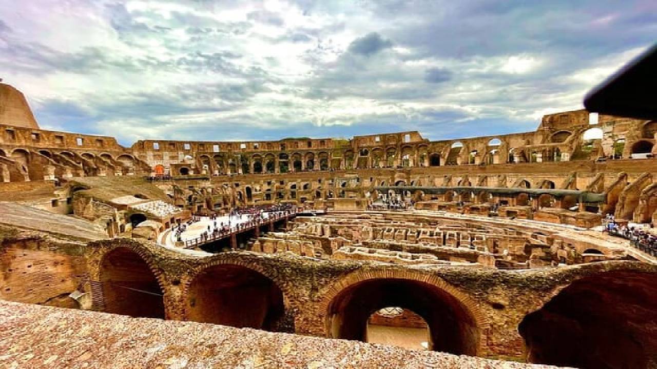 Rome Private Tour: Colosseum, Circus Maximus & Baths of Caracalla