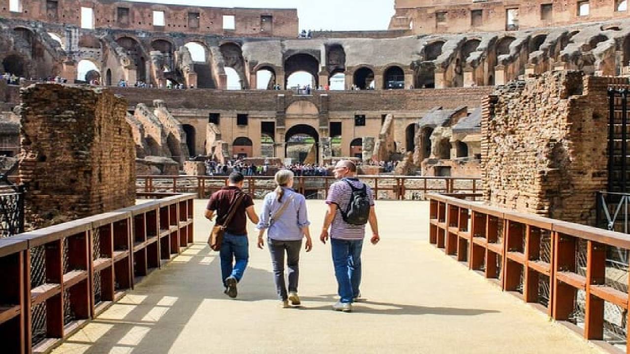 Rome Private Tour: Colosseum, Circus Maximus & Baths of Caracalla