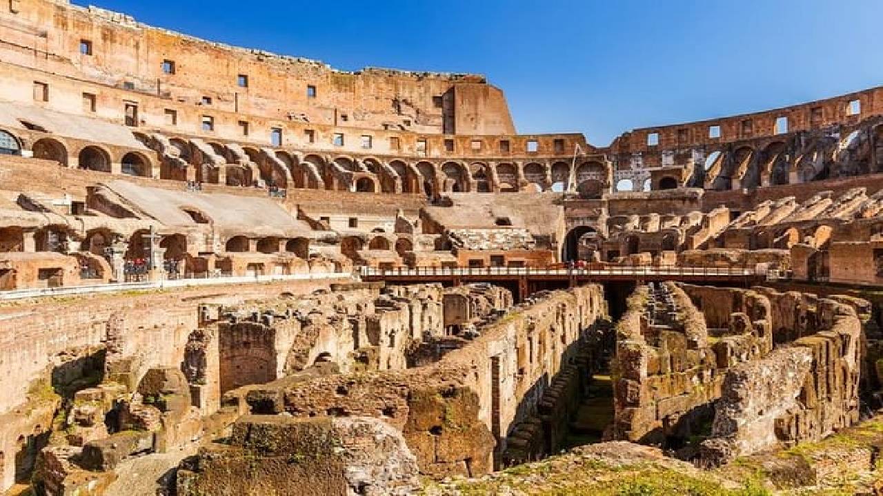 Rome Colosseum Arena and Roman Forum Exclusive Private Tour