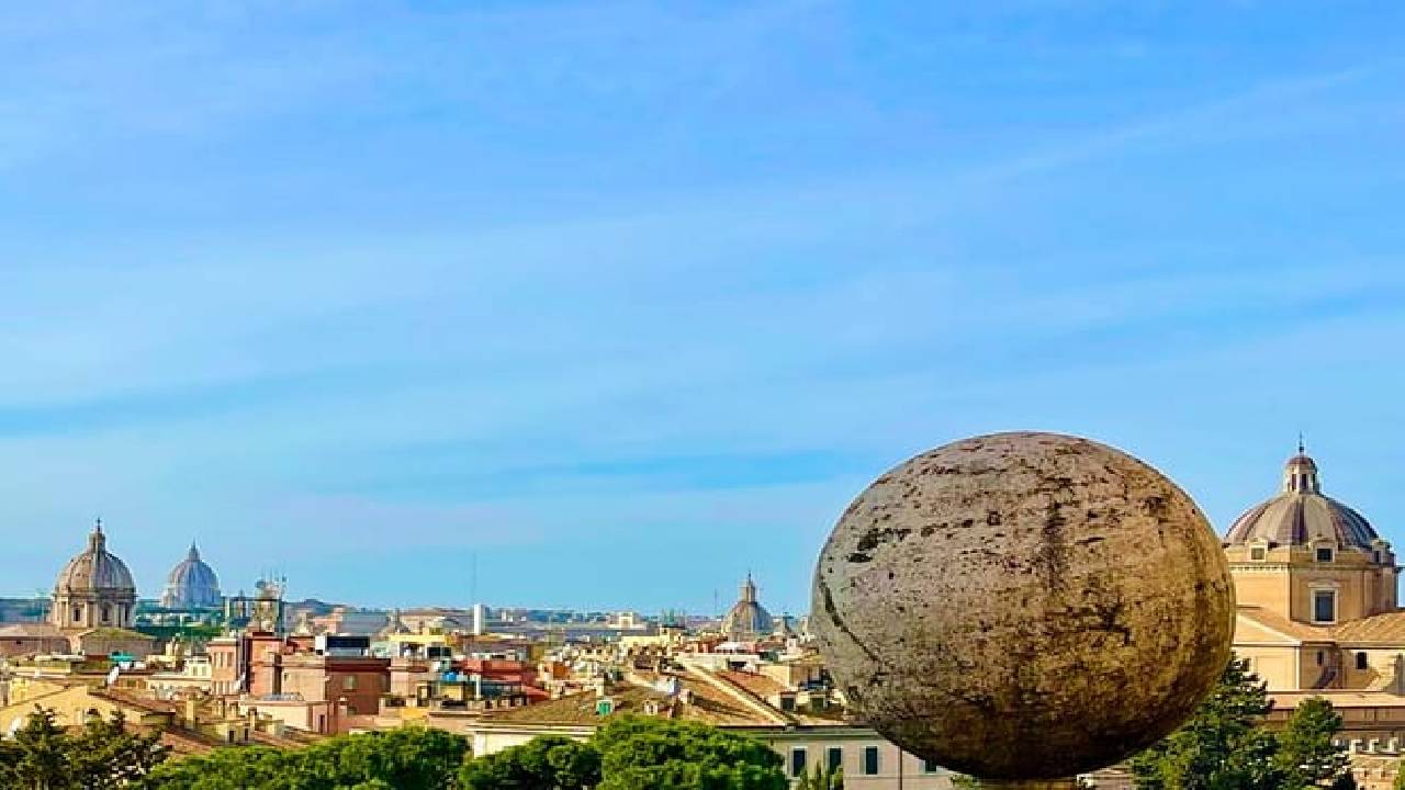 Rome Exclusive Private Chauffeured Tour with Food Tasting and Paired Wine