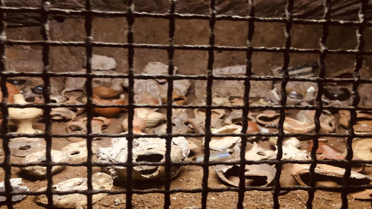 Rome Kids friendly Guided Tour upon the Walls and Undergrounds