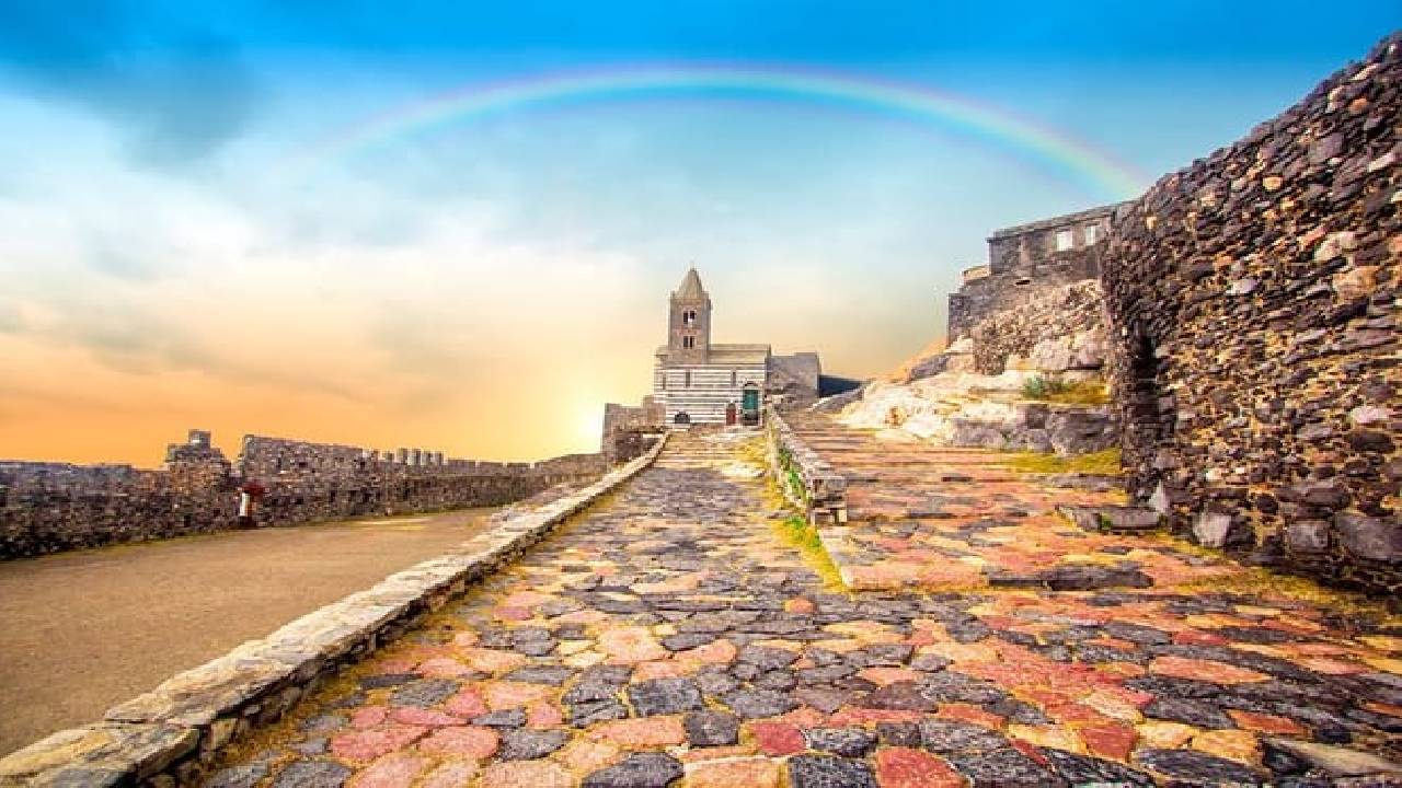 From Florence: Cinque Terre and Portovenere Boat Adventure