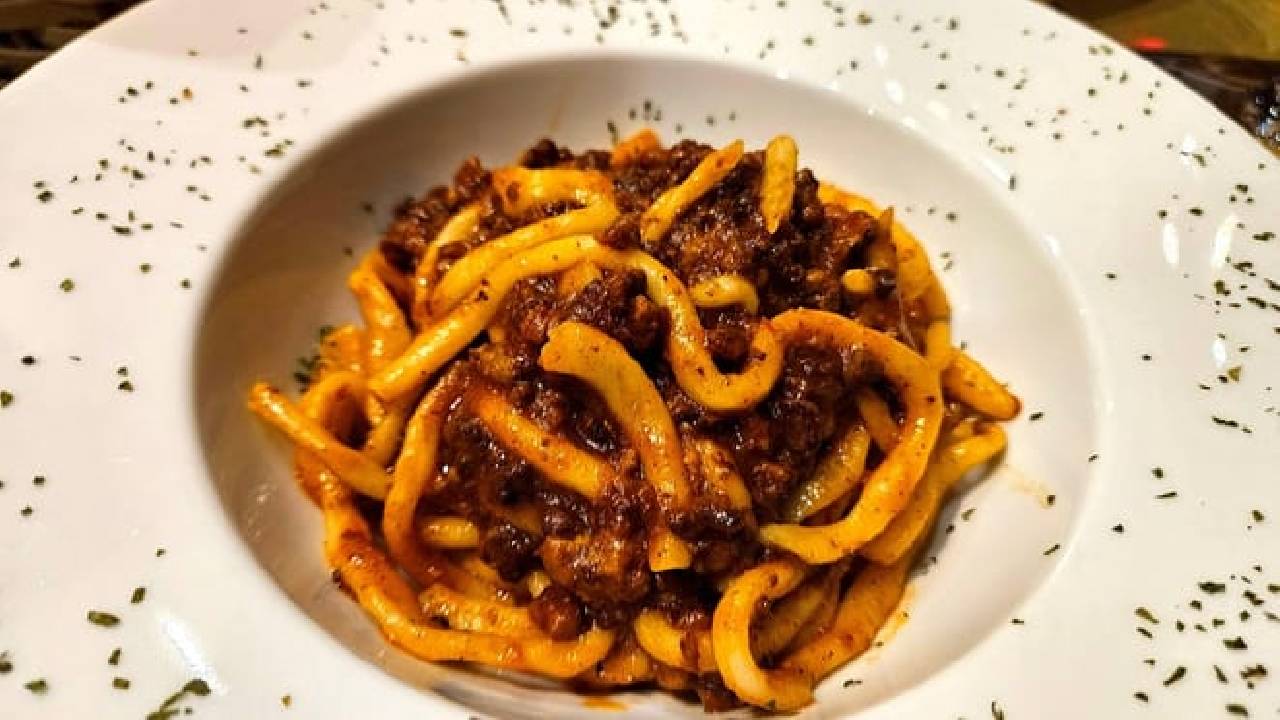 From Siena: Best of Tuscany Wines & Lunch in Montepulciano