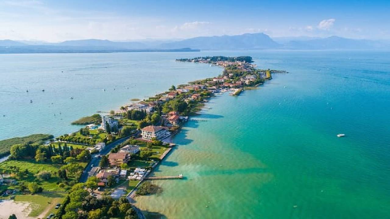 From Verona: Sirmione & Lake Garda with Boat Cruise & Spritz Tasting