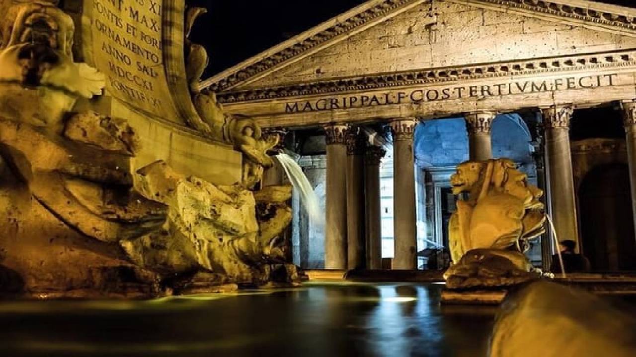 Exclusive Private Rome by Night Vespa Tour