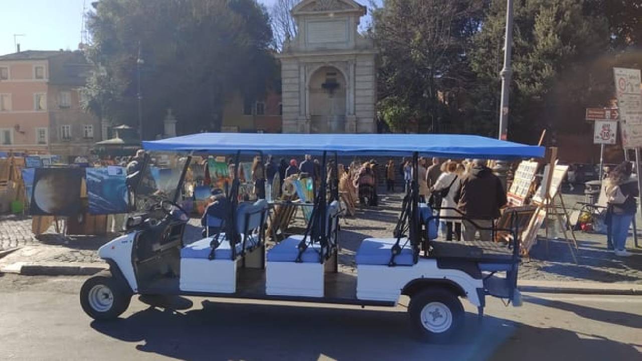 Explore Rome by Golf Cart