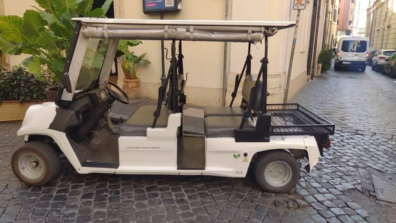 Explore Rome by Golf Cart