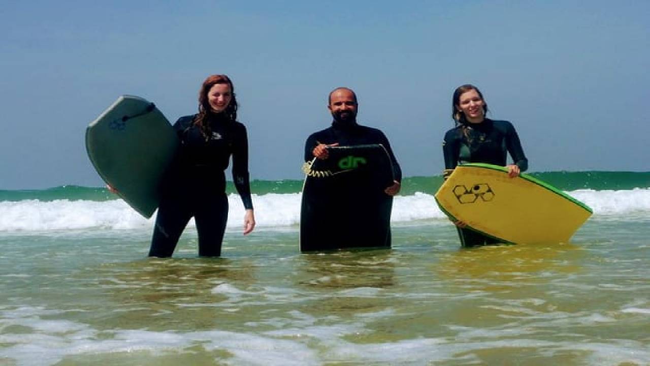 Costa da Caparica Surf and Yoga from Lisbon
