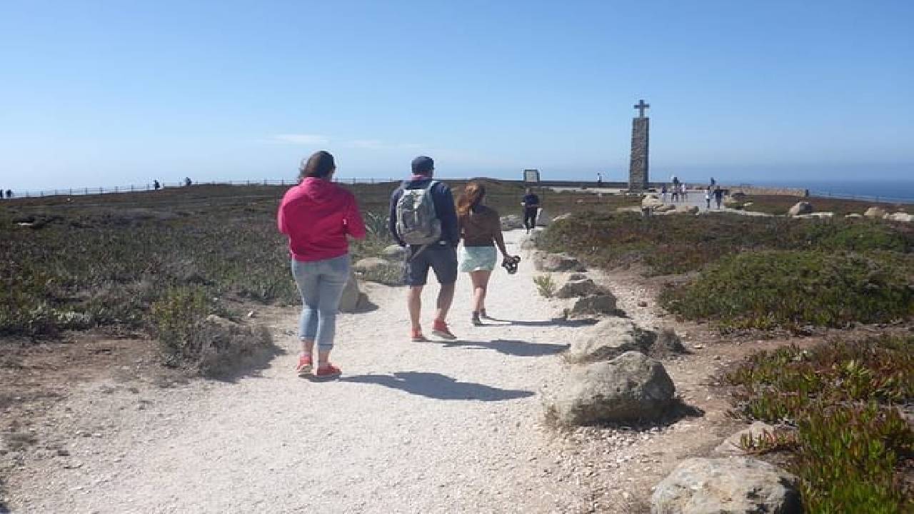 Sintra World Heritage and Cascais Village Tour
