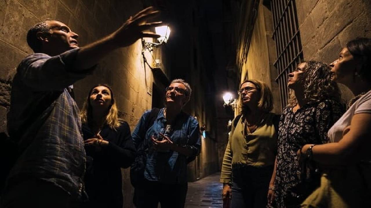 Barcelona Ghosts of a Dark Past Gothic Walking Tour
