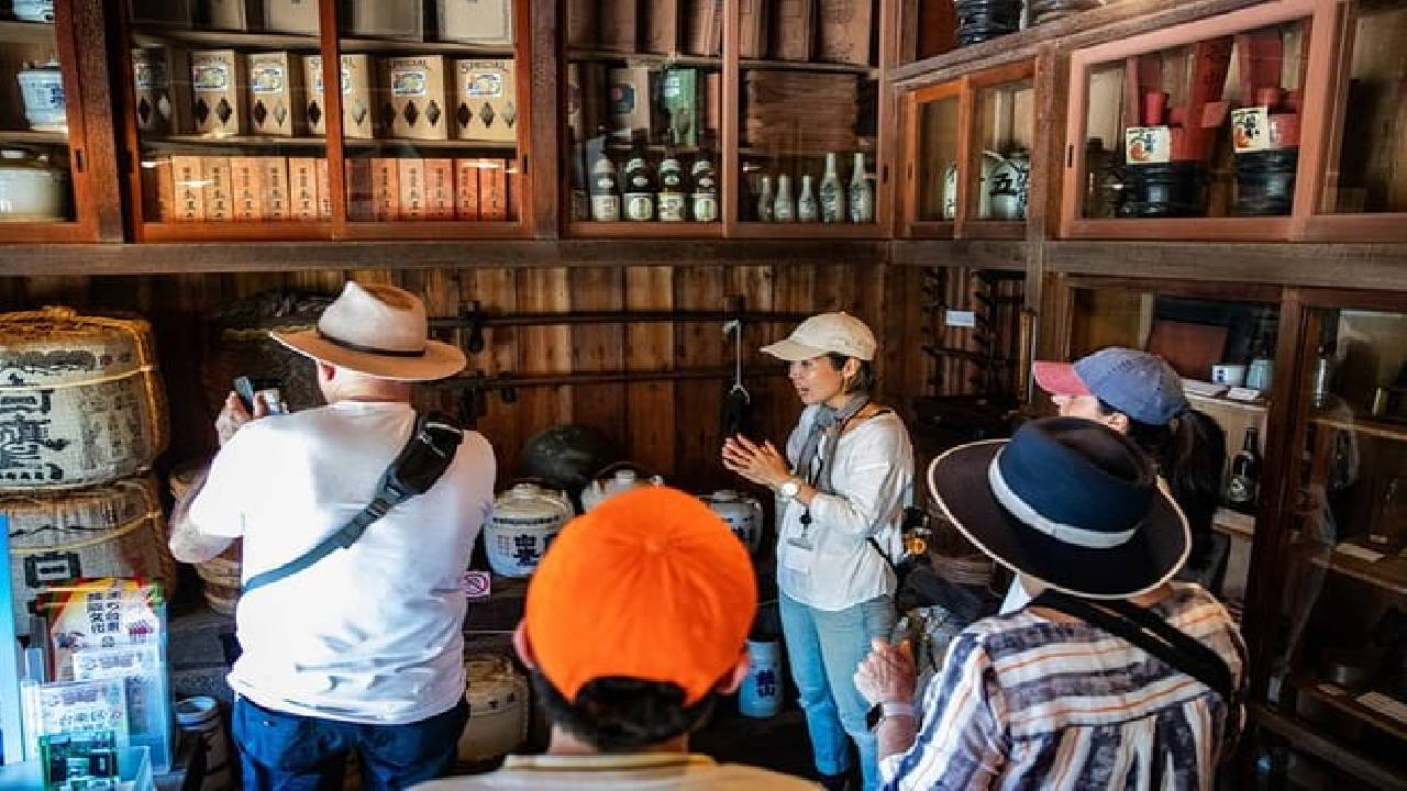 The Old Quarter of Tokyo - Yanaka Walking Tour