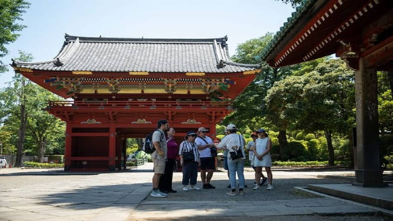 The Old Quarter of Tokyo - Yanaka Walking Tour