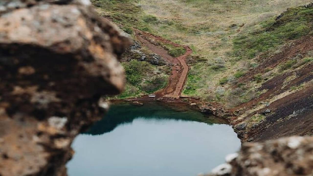 Golden Circle Tour Small Group - Discover Icelandic Icons