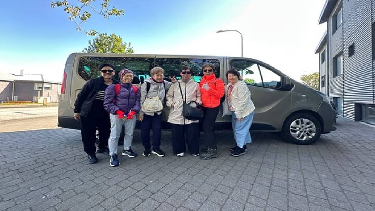 Private Direct Transfer in Iceland: Reykjavik to Keflavik Airport