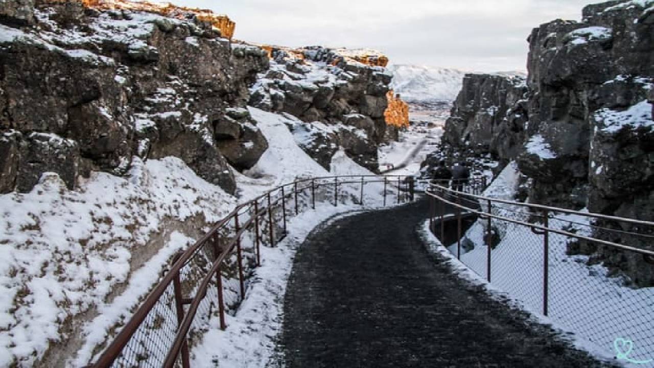 Private Tour from Reykjavik: Golden Circle & Snorkeling in Silfra 