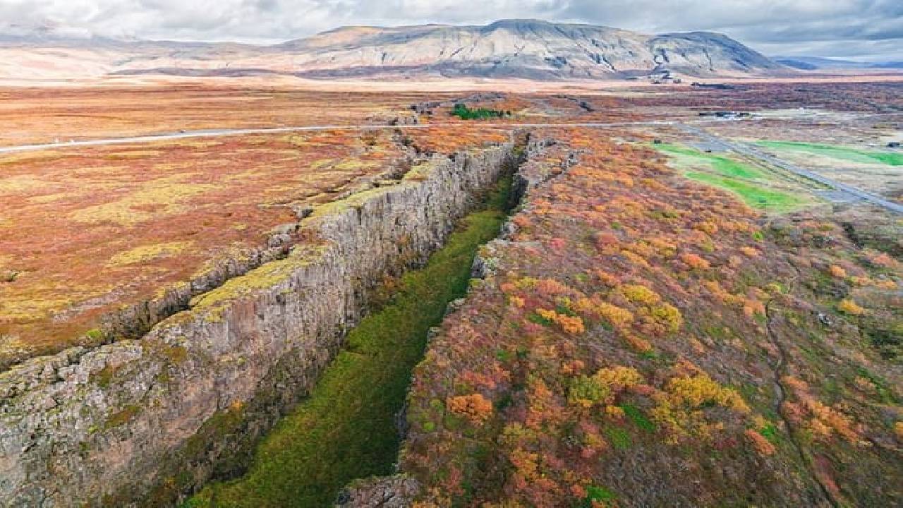 Reykjavik: Private Complete Golden Circle Tour with Faxi Waterfall