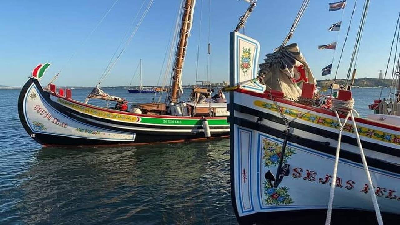 Lisbon Traditional Boats - Express Cruise - 45min 