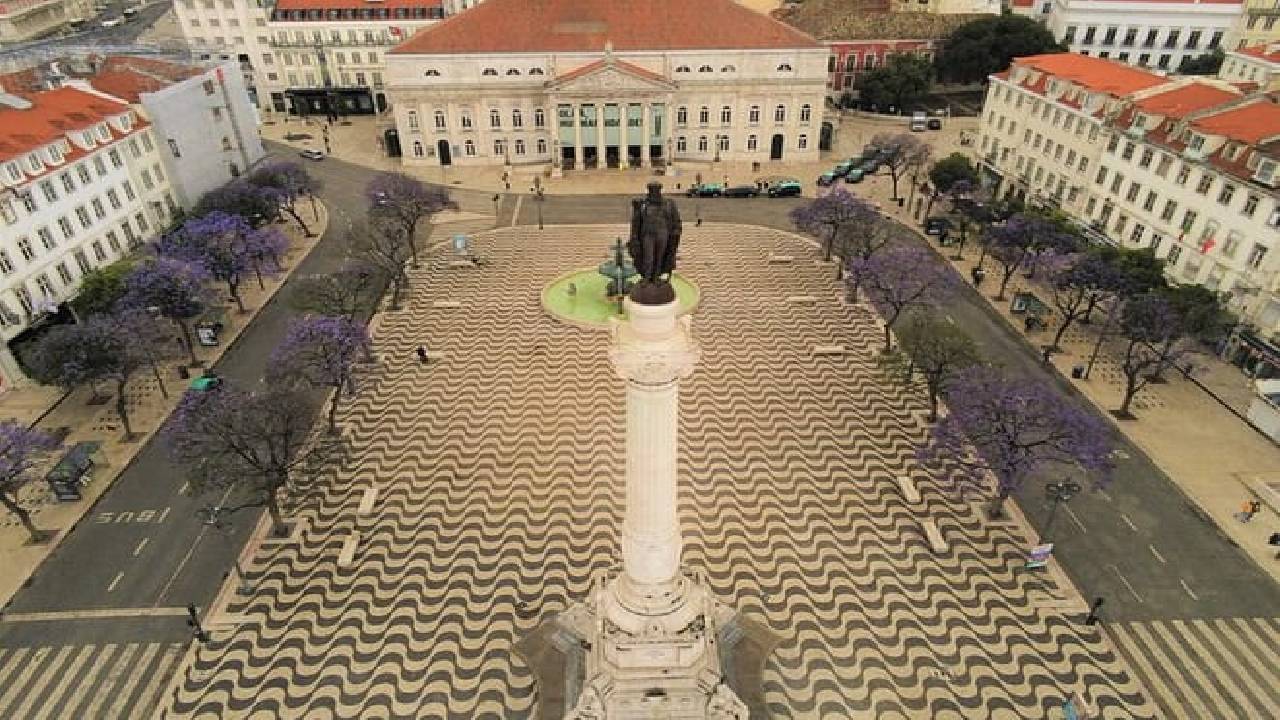 Lisbon Highlights for Newcomers Private Tour 