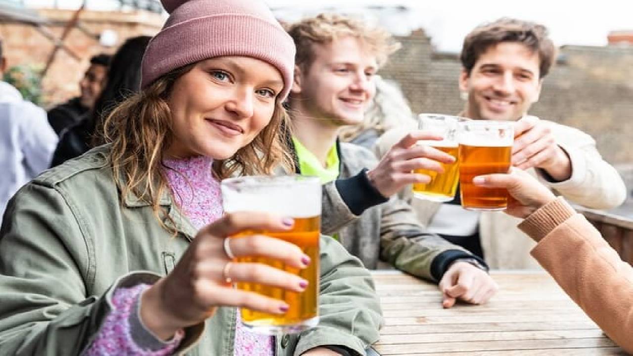 London Food & Drinks Private Tour - British Taverns & Pubs
