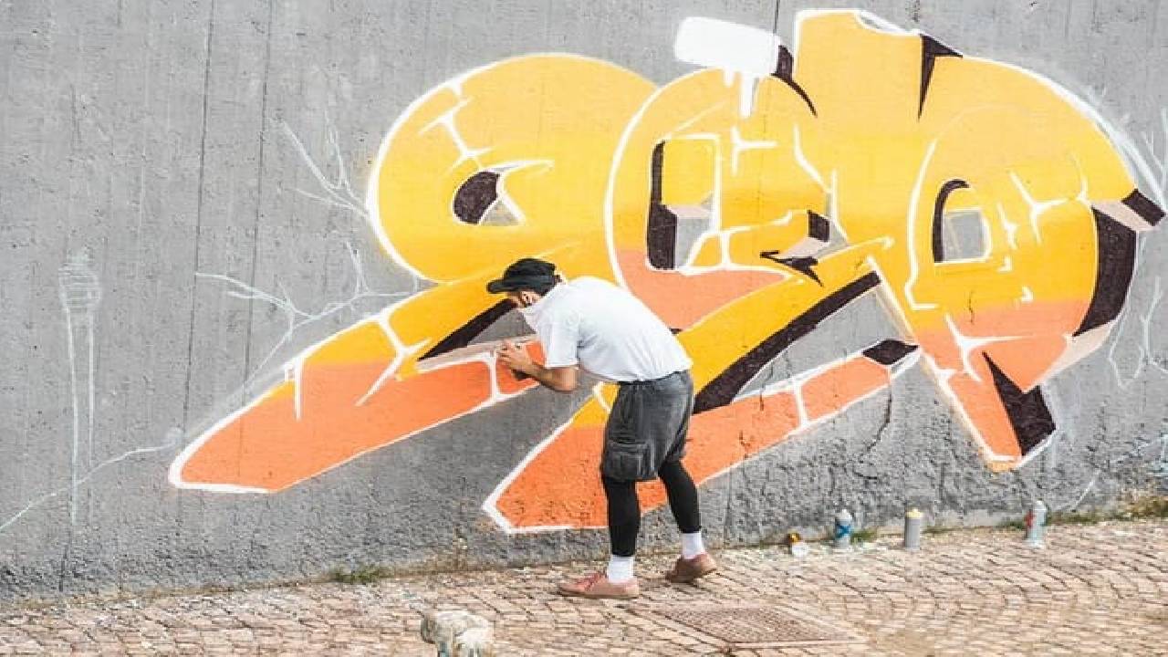 London Unexpected Private Tour - Markets, Street Art & Camden Town