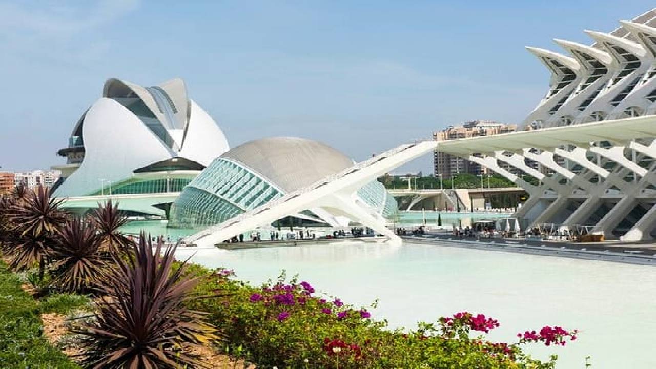 Valencia Private Family Tour