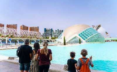 Private Valencia Full-Day Tour - Highlights, Museums & Paella